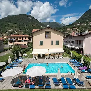  Aparthotel Lakeside Holiday